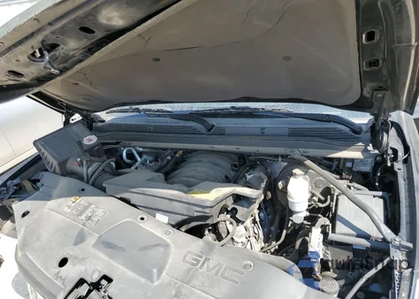 2015 GMC Yukon Denali z USA, uszkodzony, nr VIN 1GKS2CKJ3FR733551